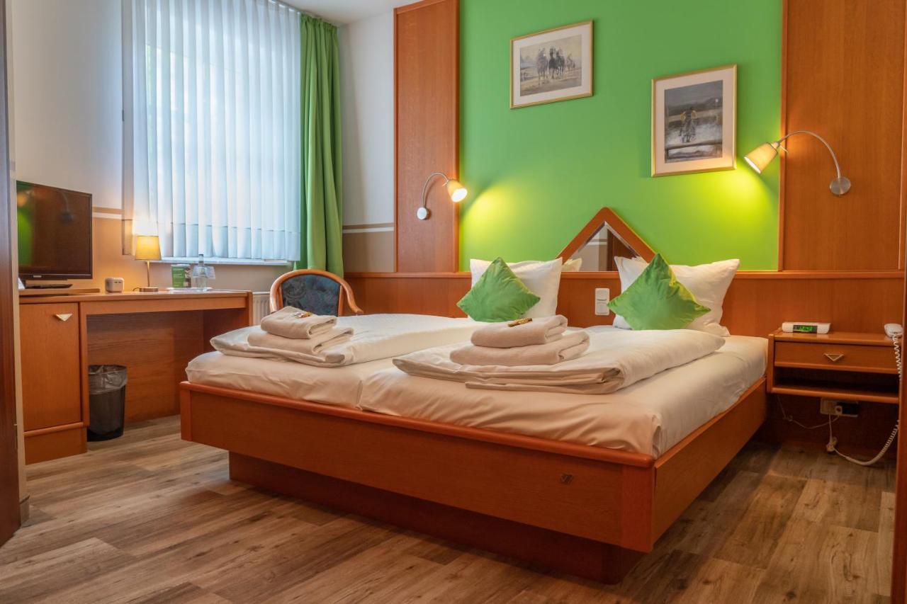 Parkhotel Neustadt Garni Екстер'єр фото