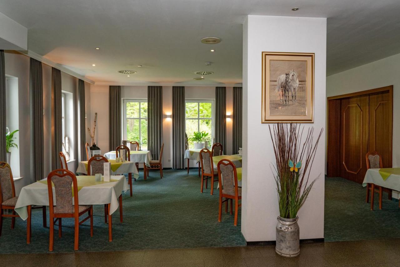 Parkhotel Neustadt Garni Екстер'єр фото